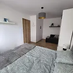 Modrzewiowa Enklawa Apartman *