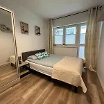 Modrzewiowa Enklawa Apartman