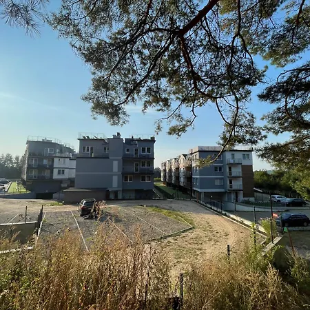 Modrzewiowa Enklawa * Debina (Ustka)