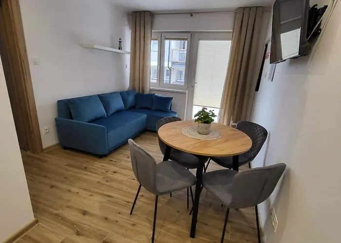 Modrzewiowa Enklawa Lejlighed