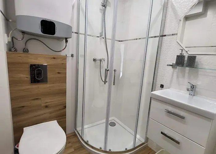 Modrzewiowa Enklawa Lejlighed