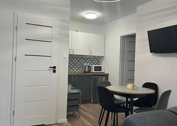 Modrzewiowa Enklawa *