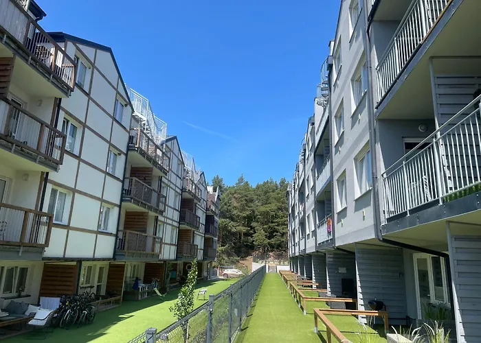 Modrzewiowa Enklawa Debina (Ustka)